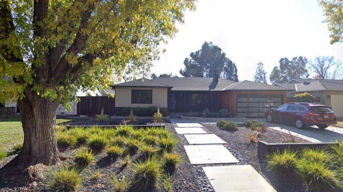 House on 3900 block of Las Pasas Way