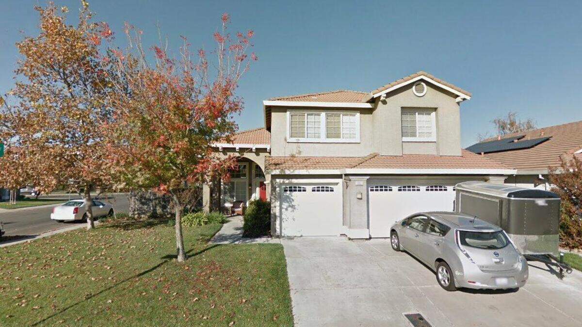 House on 1900 block of Schlotz Court