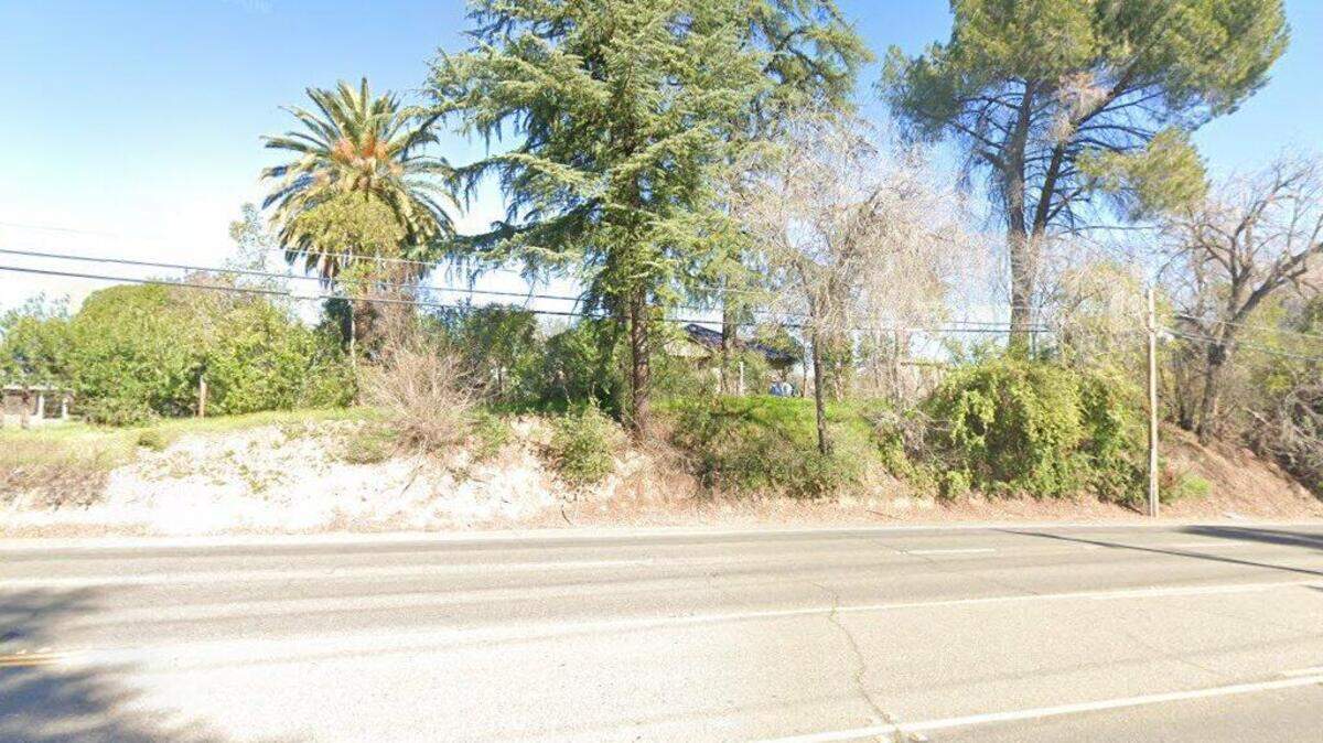 House on 8400 block of Fair Oaks Boulevard