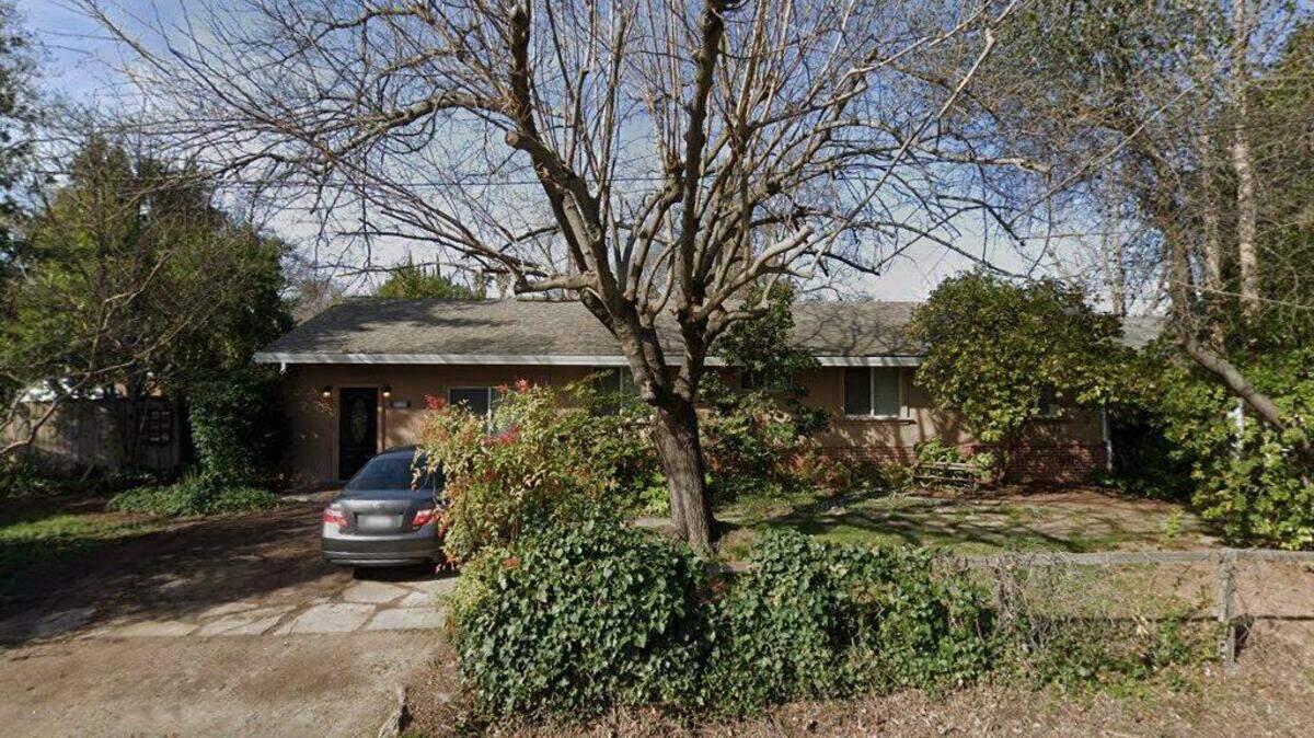House on 6600 block of Creekmont Way