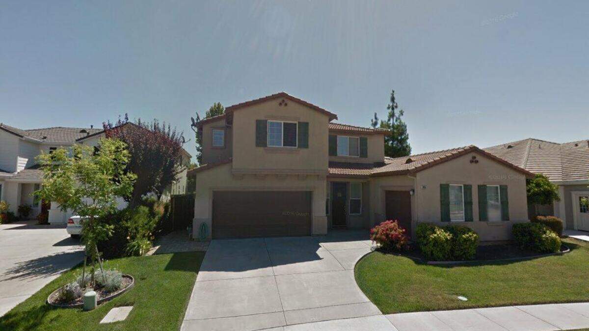 House on 3800 block of Collins Street