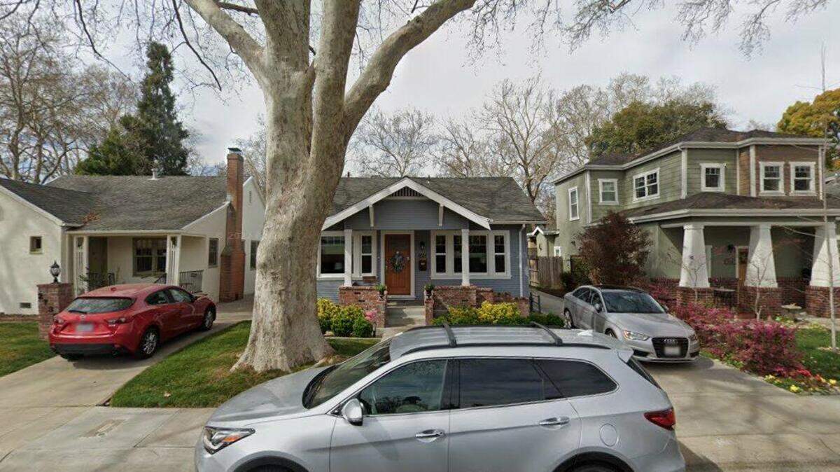 House on 2700 block of 17th Street