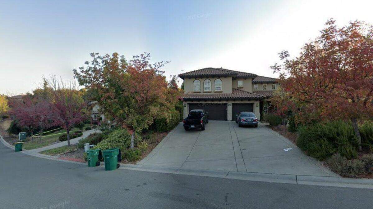 House on Aberdeen Lane