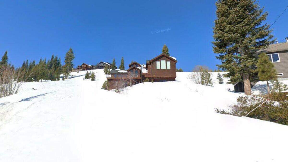 House on 14300 block of Skislope Way