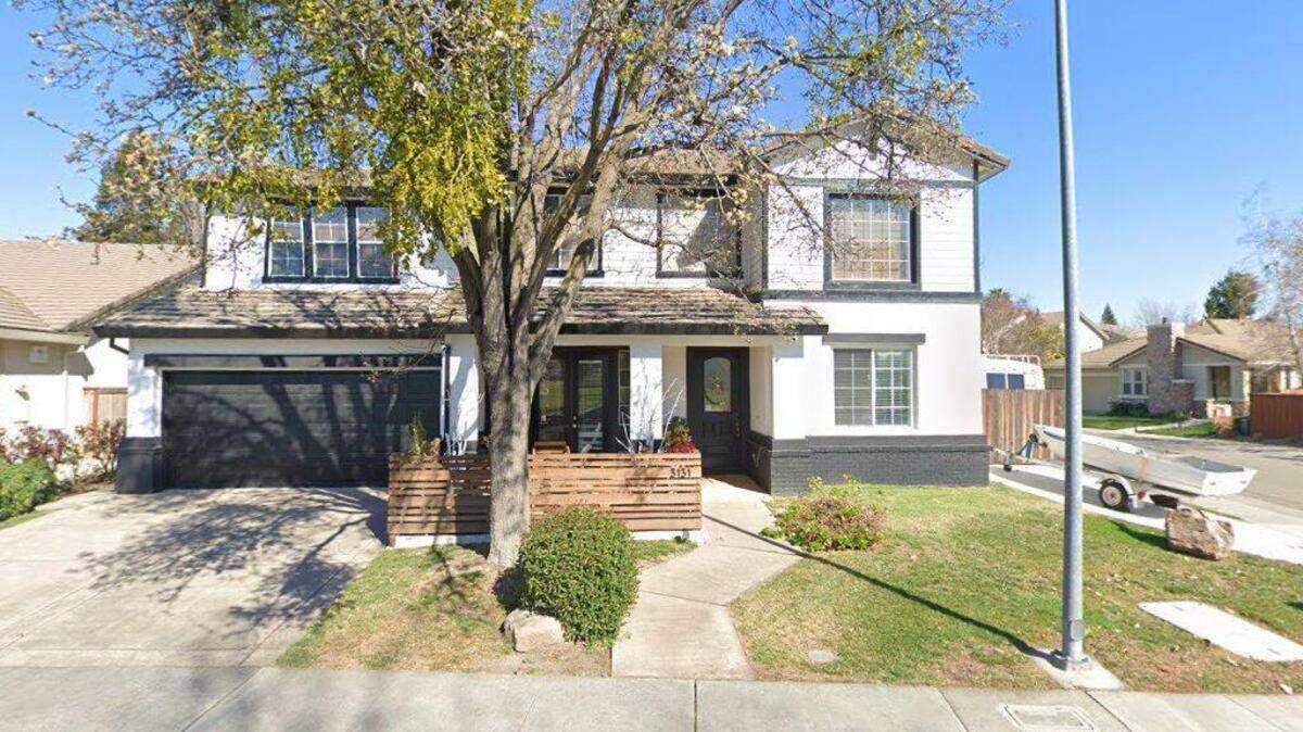 House on 3100 block of Two Rivers Drive