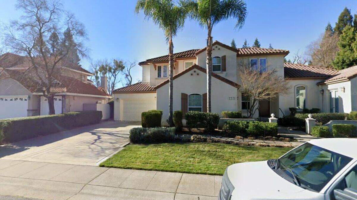 House on 7700 block of River Landing Drive