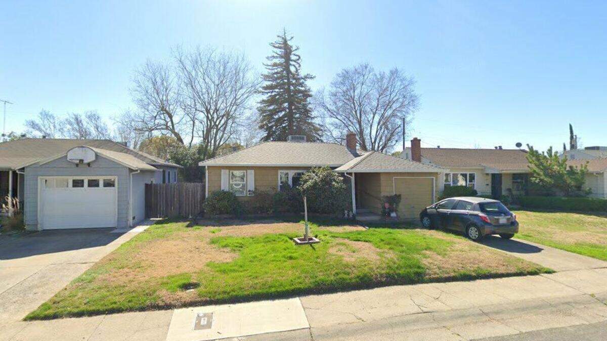 House on 2300 block of 25th Avenue