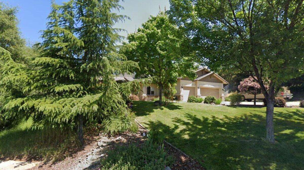 House on 2500 block of Aberdeen Lane