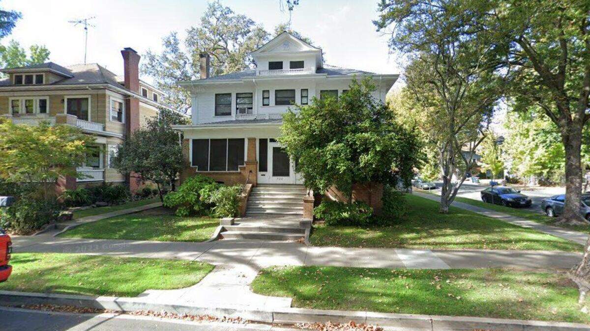 House on 700 block of 21st Street