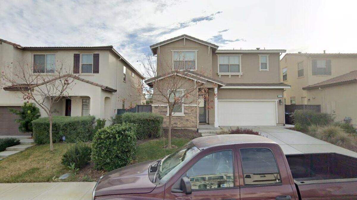 House on 6600 block of Santa Juanita Avenue