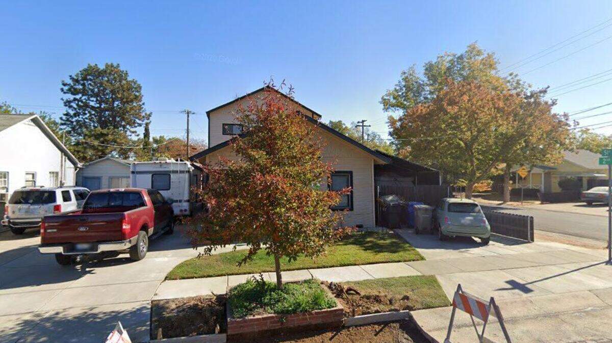 House on 2600 block of 51st Street