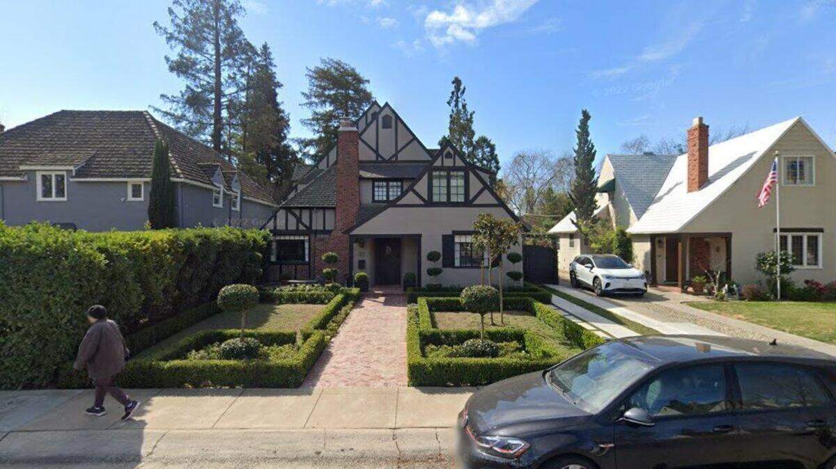 House on 1100 block of Marian Way