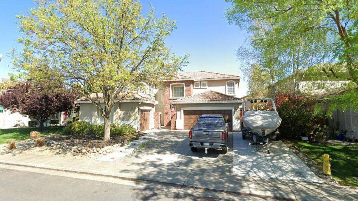 House on 3000 block of Mammoth Drive