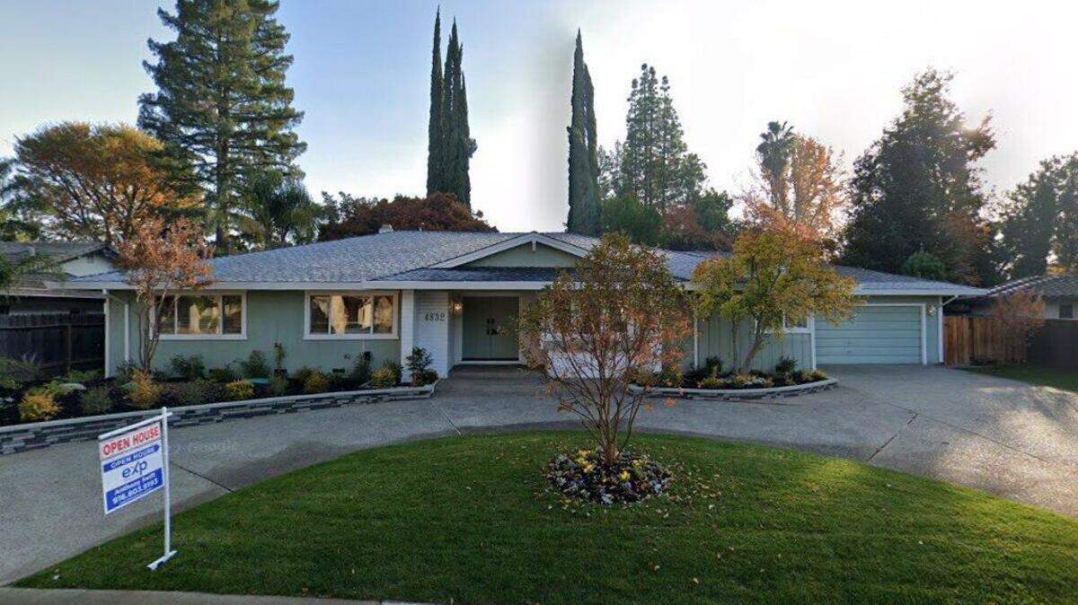 House on 4800 block of Paisley Way