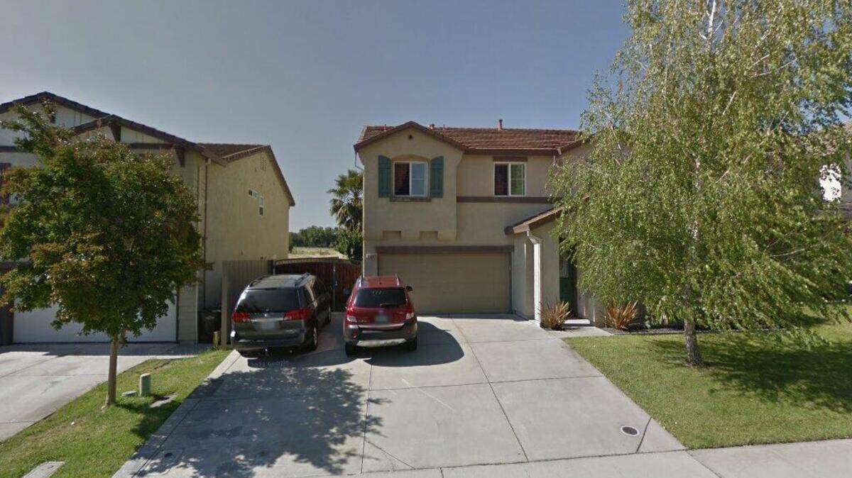 House on 4400 block of Marvel Court