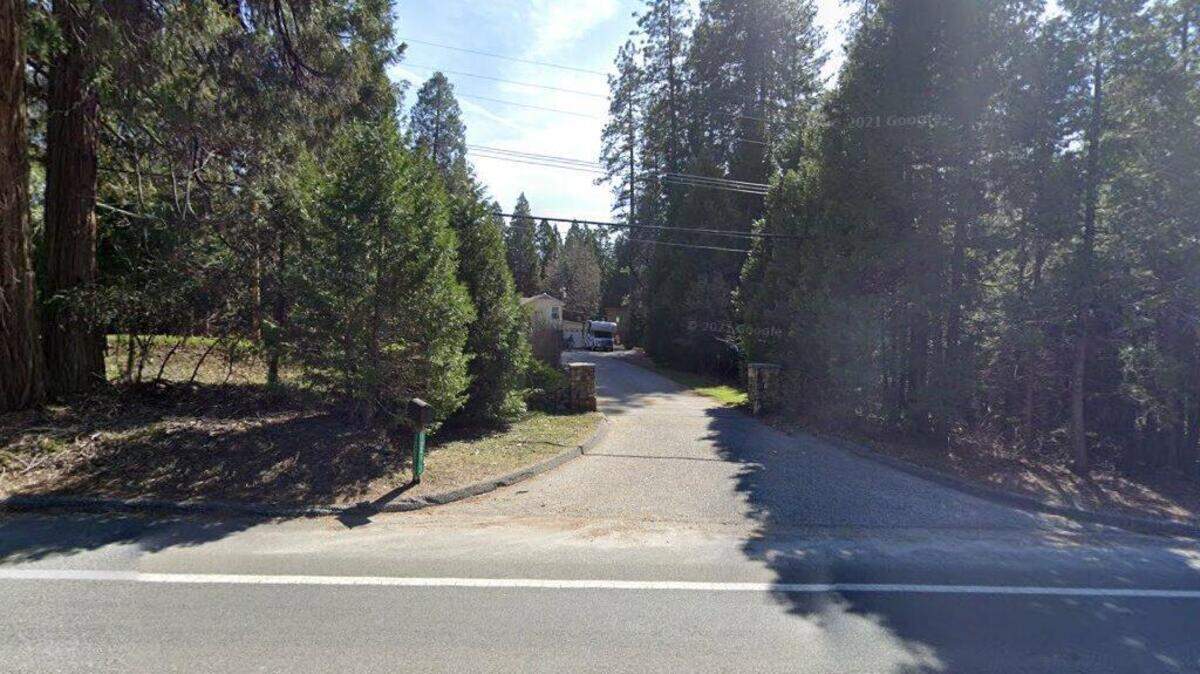 House on Colfax Highway