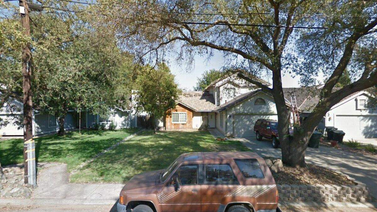 House on 4800 block of Hamilton Street
