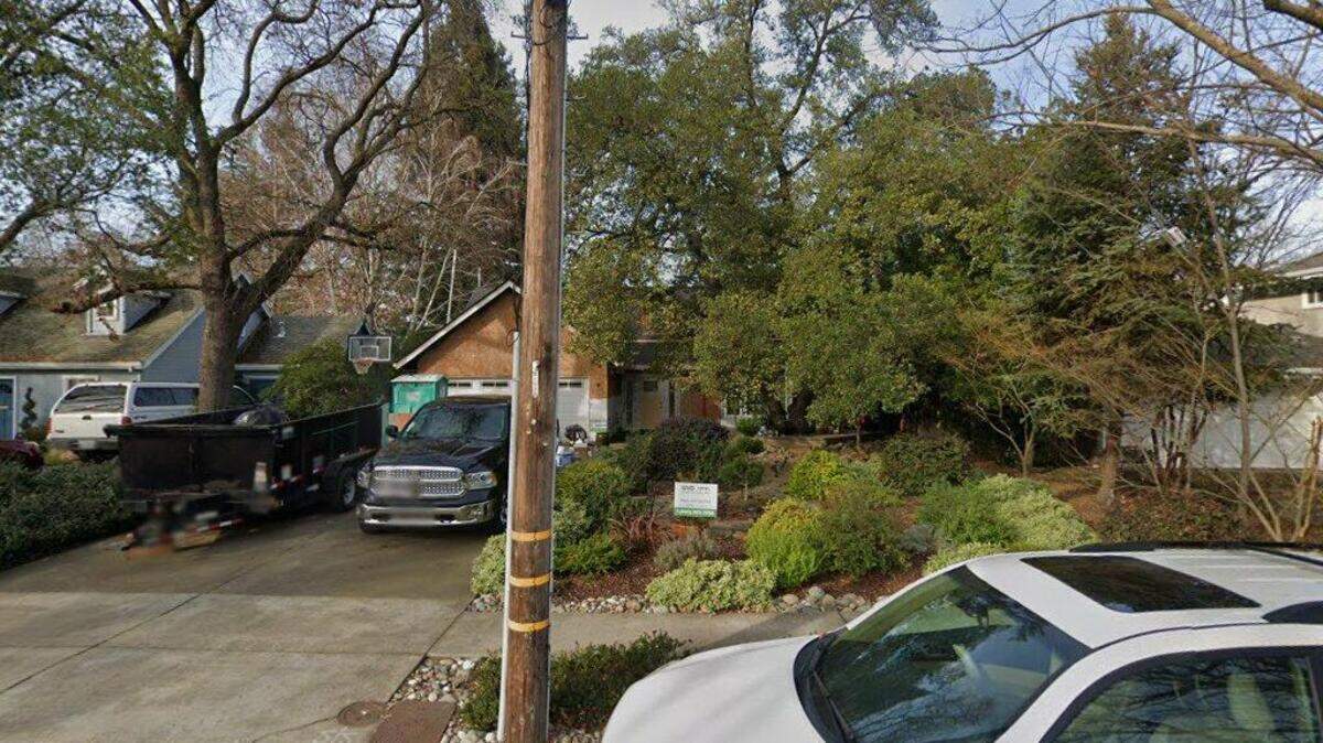 House on 2200 block of 50th Street