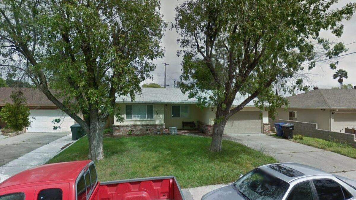 House on Donnelly Lane