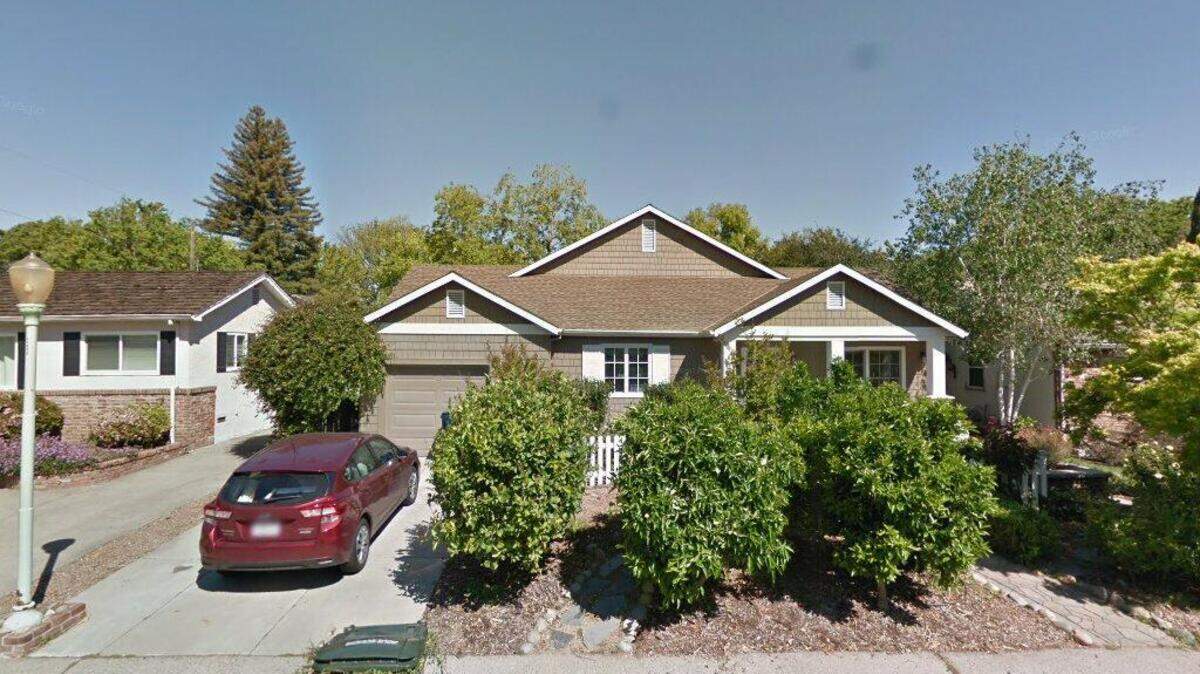 House on 400 block of Gunther Way