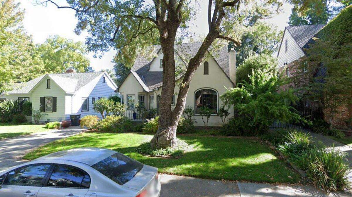 House on 400 block of 34th Street