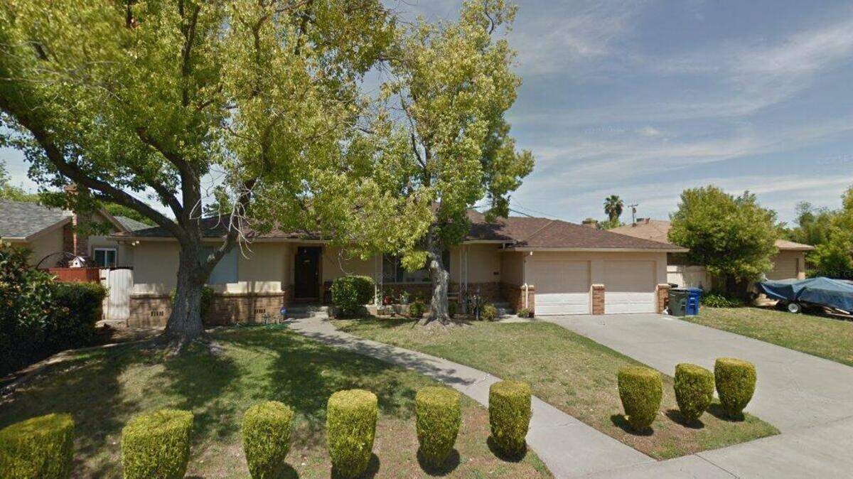 House on 7300 block of Putnam Way