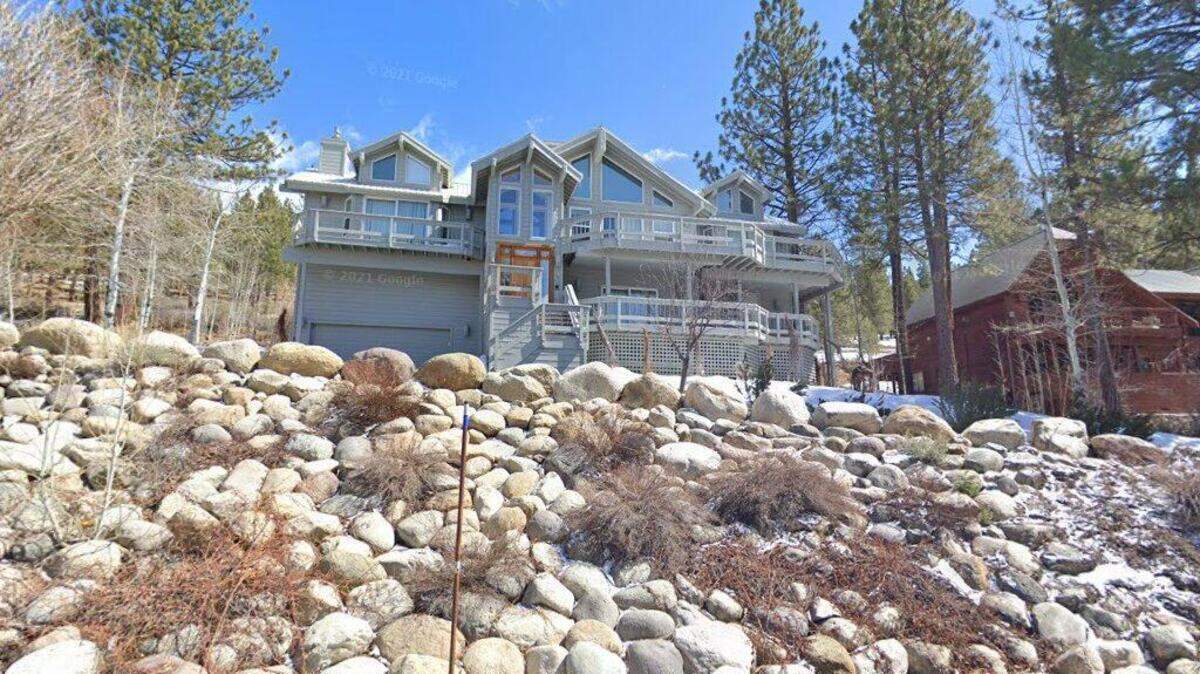House on 11700 block of Kitzbuhel Road