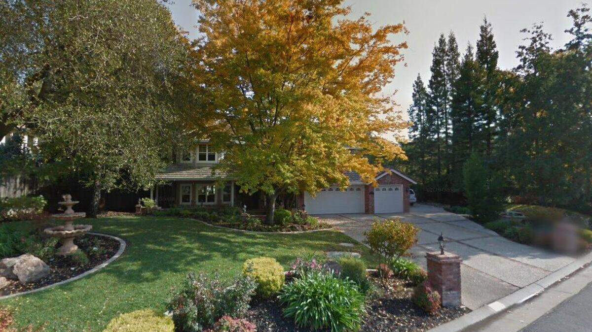 House on 9900 block of Los Lagos Circle