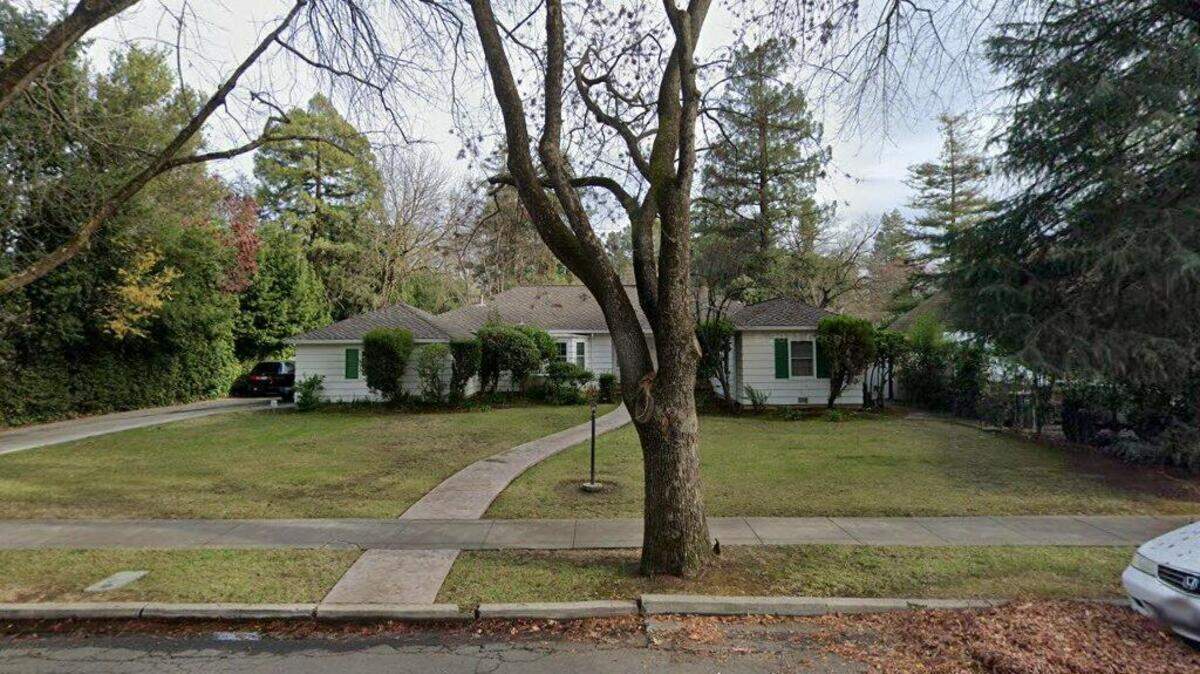 House on first block of College park.