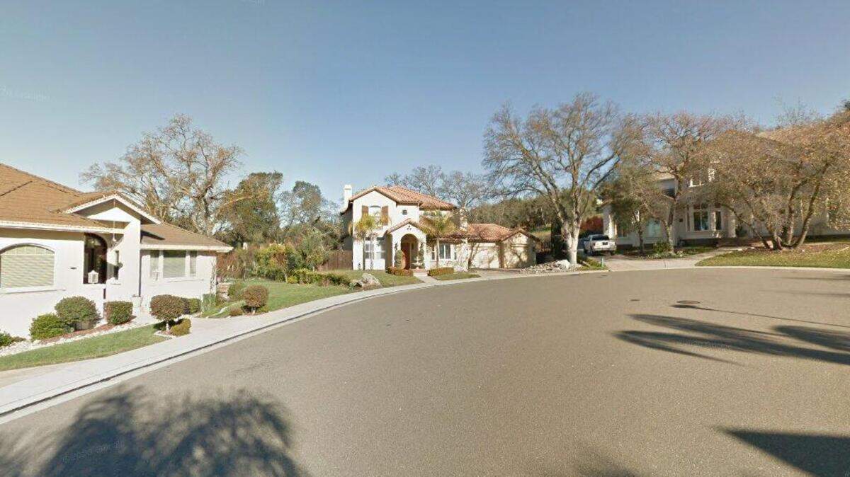 House on 100 block of Pinnacle Butte Court