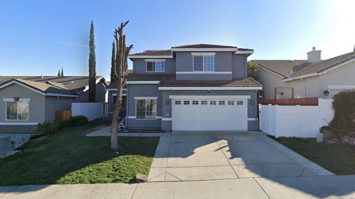 House on 5200 block of Copper Ridge Way