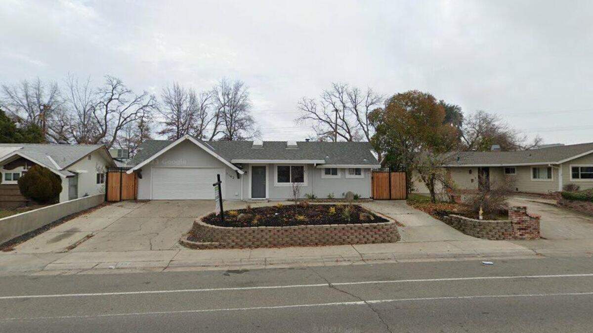 House on 7100 block of Carriage Drive