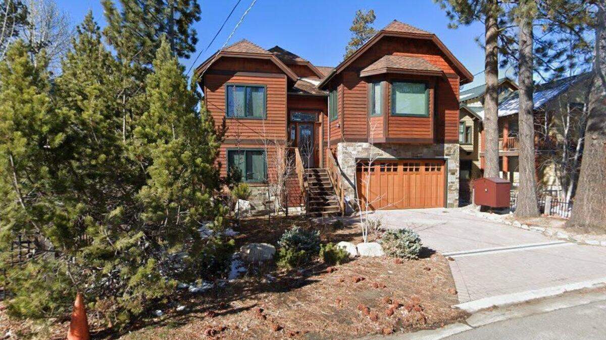 House on 900 block of Balbijou Road