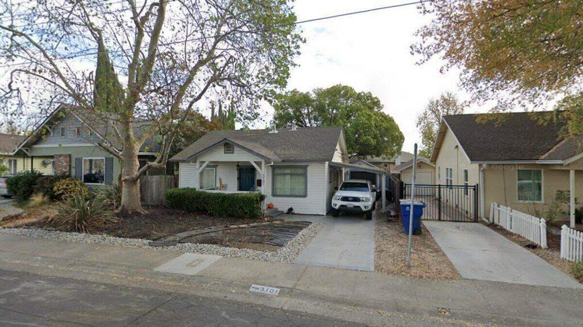 House on 3100 block of 58th Street