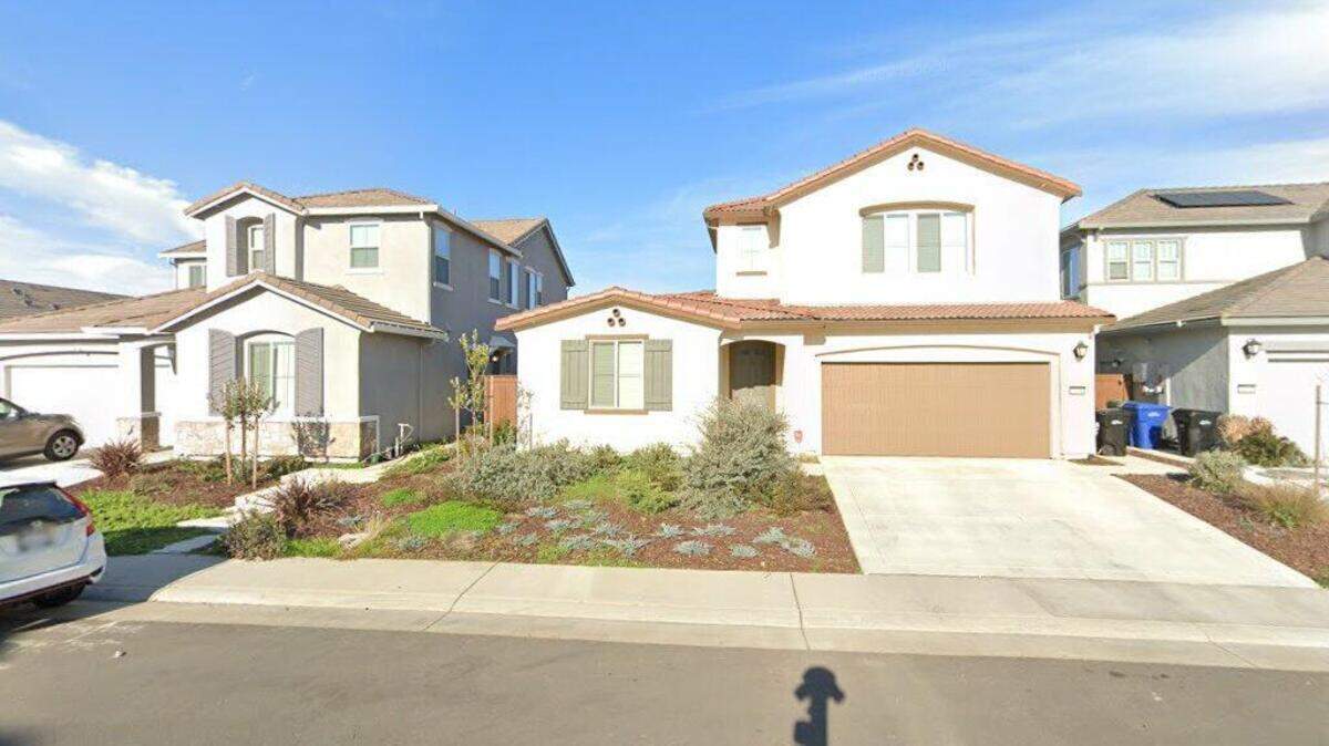 House on Malva Rosa Way