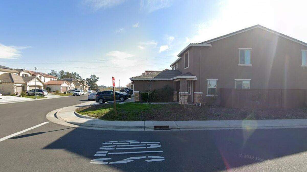 House on 9400 block of Ruby Port Way