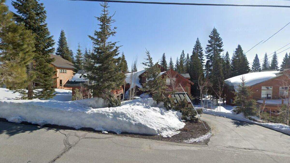 House on 14200 block of Skislope Way