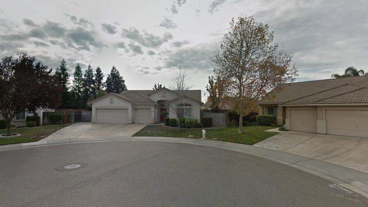 House on 9600 block of Fetlock Way