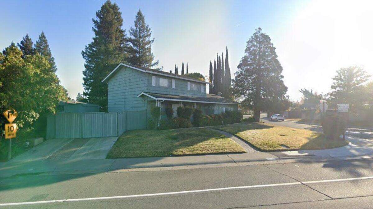 House on 3500 block of Norris Avenue