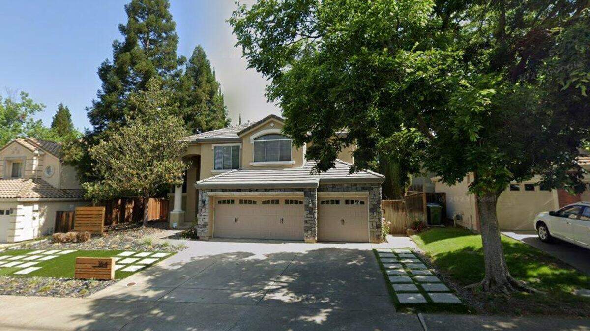 House on 100 block of John Henry Circle
