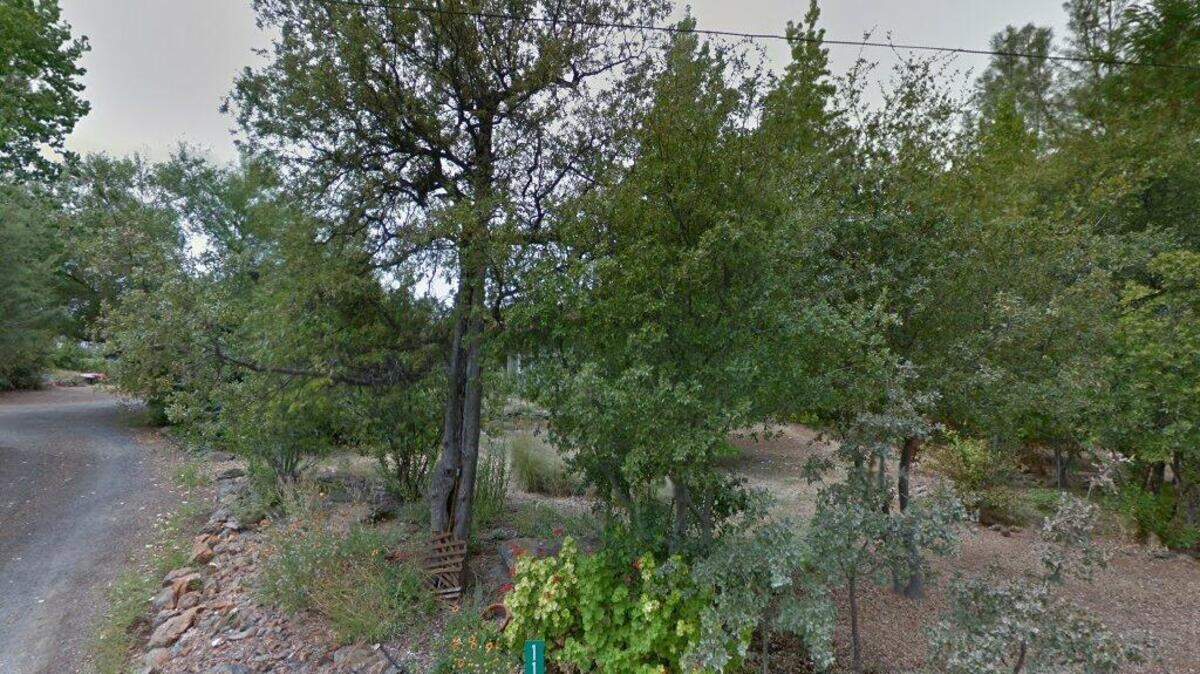 House on 10700 block of South Ponderosa Way