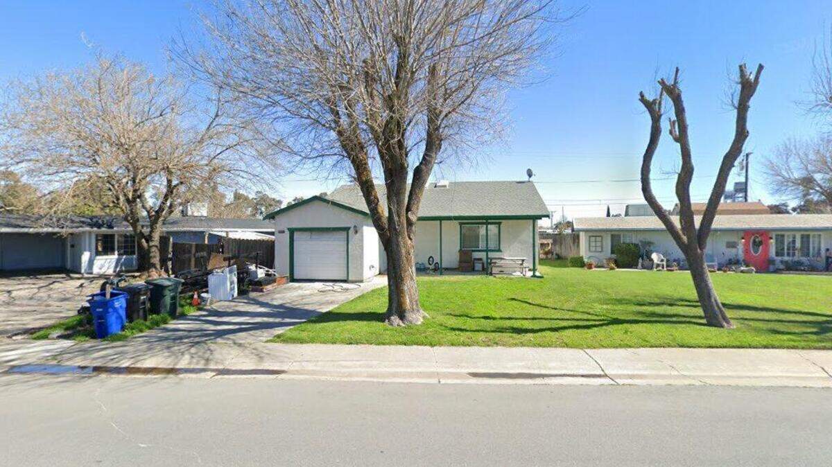 House on 300 block of Cedar Ridge Drive