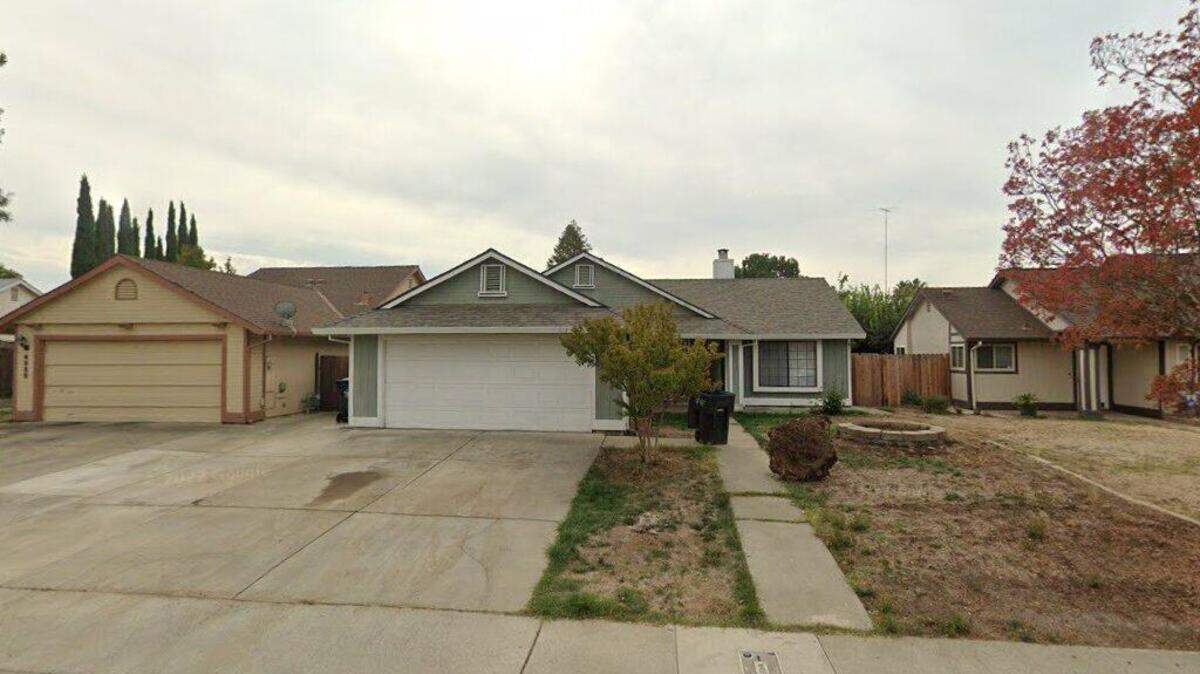 House on 4800 block of Hinchman Way
