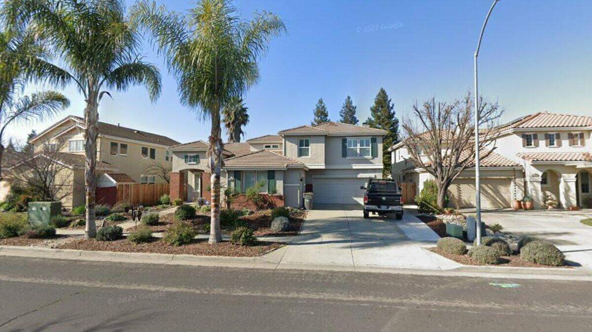 House on 2900 block of Shasta Way