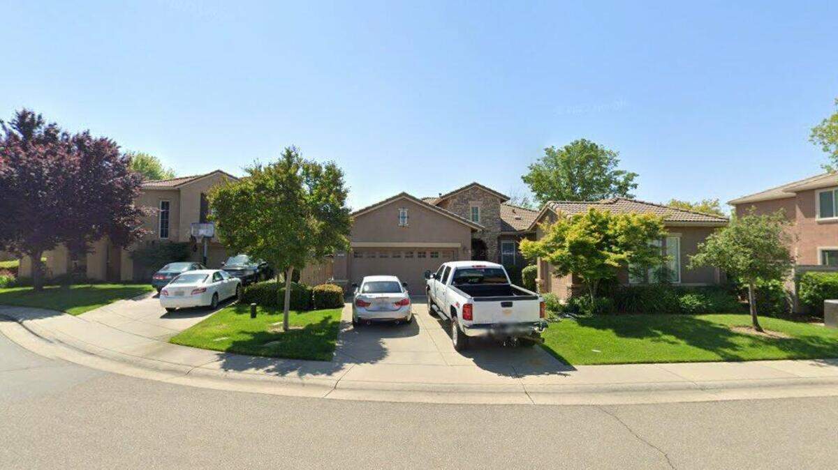 House on 1600 block of Morganite Court