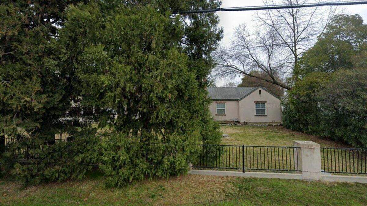 House on 5900 block of Shirley Avenue