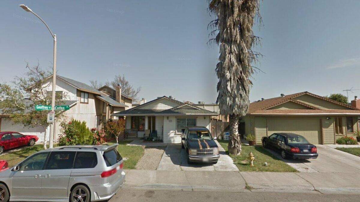 House on 800 block of Walker Street