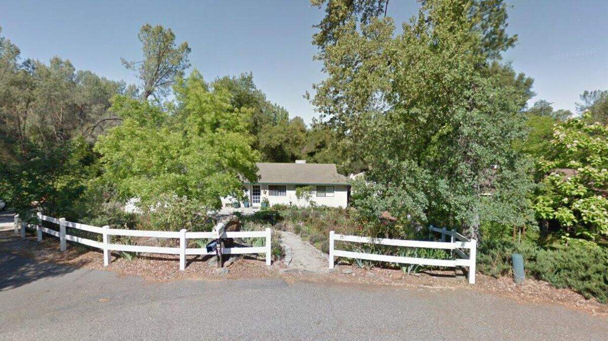 House on 4000 block of Clear Court