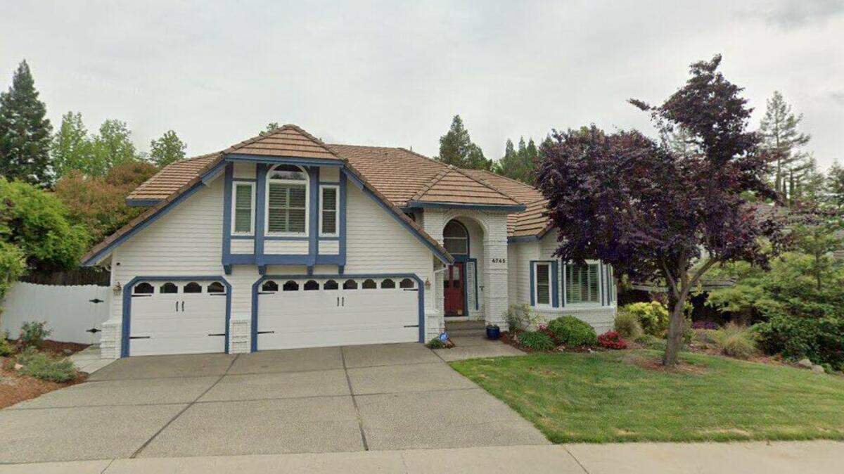 House on 6500 block of Ashton Court
