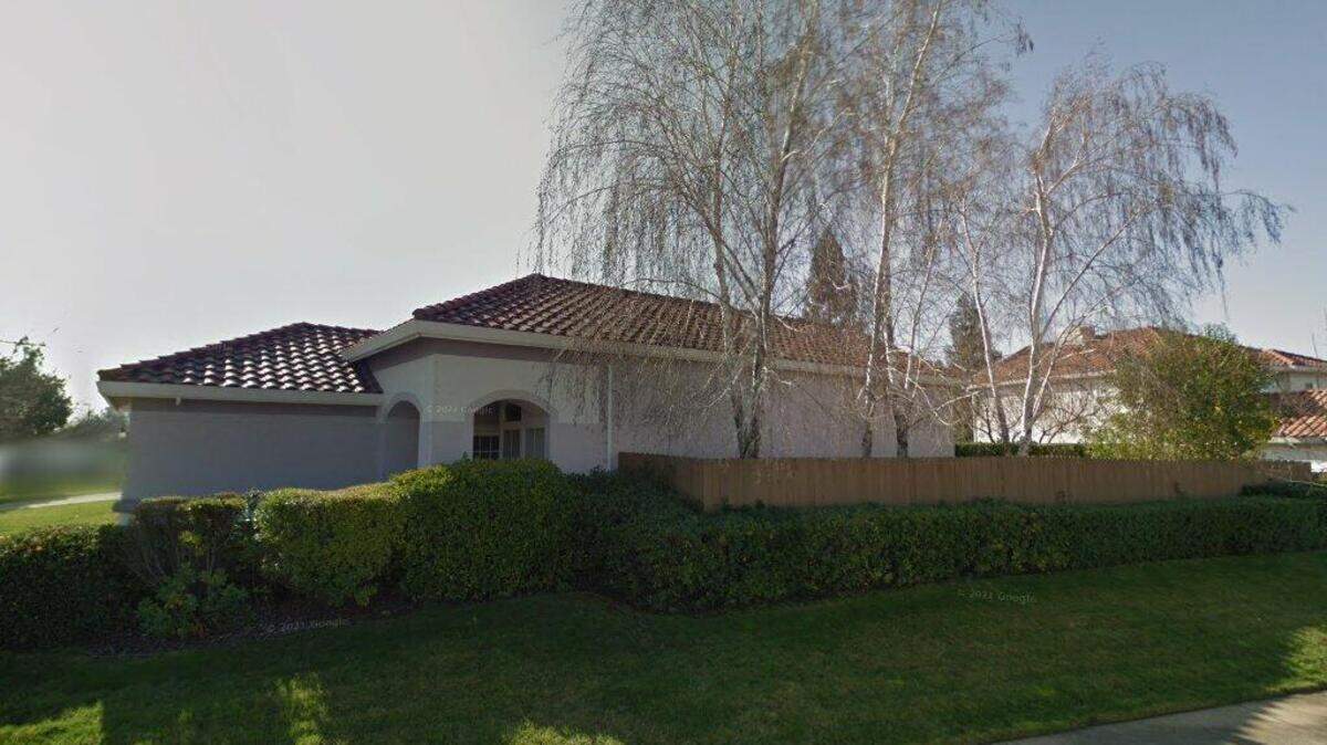 House on 100 block of Camberwell Way